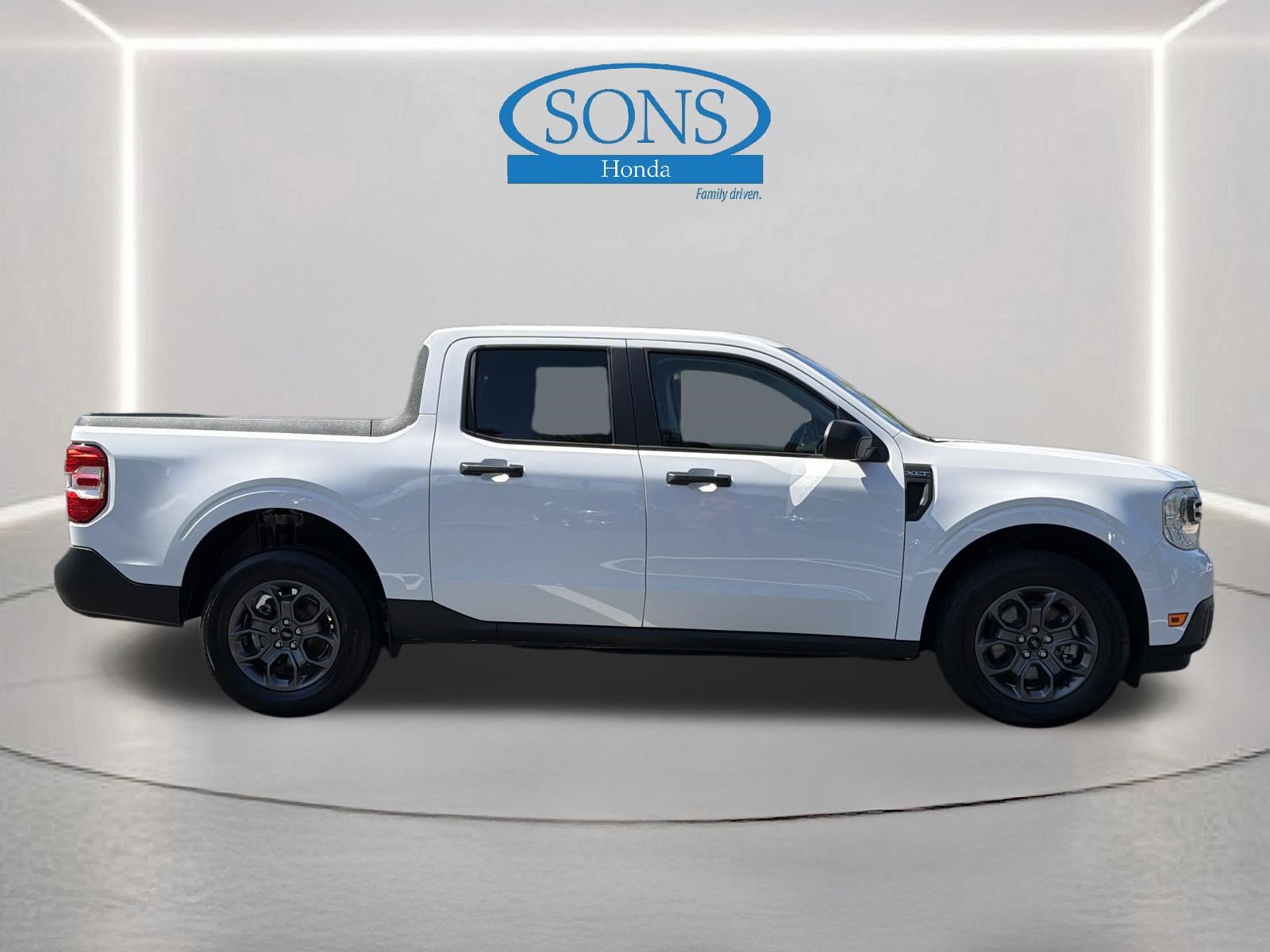 Used 2024 Ford Maverick XLT FWD image 24