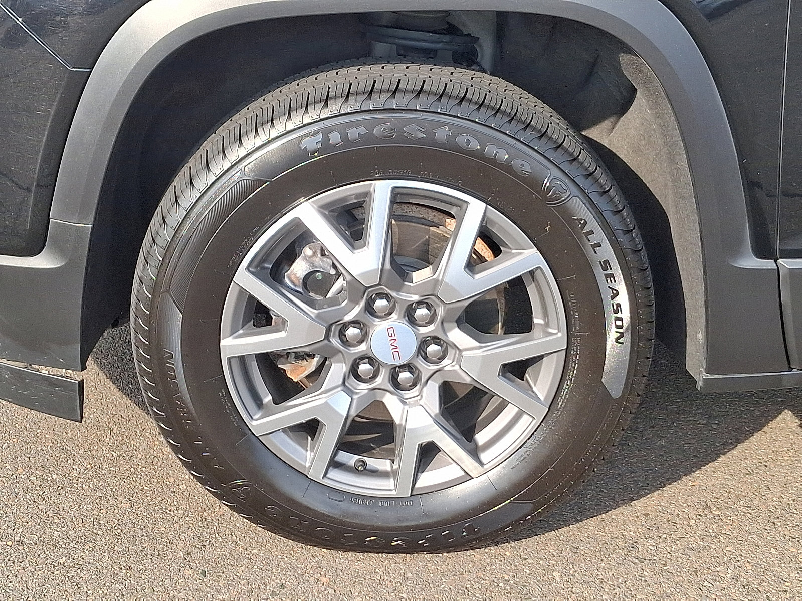 Used 2023 GMC Acadia SLE image 8