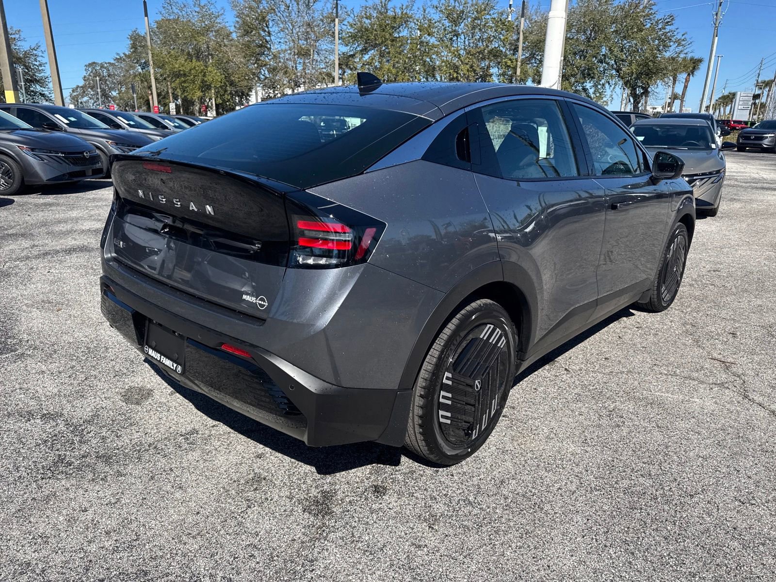 New 2026 Nissan Leaf image 6