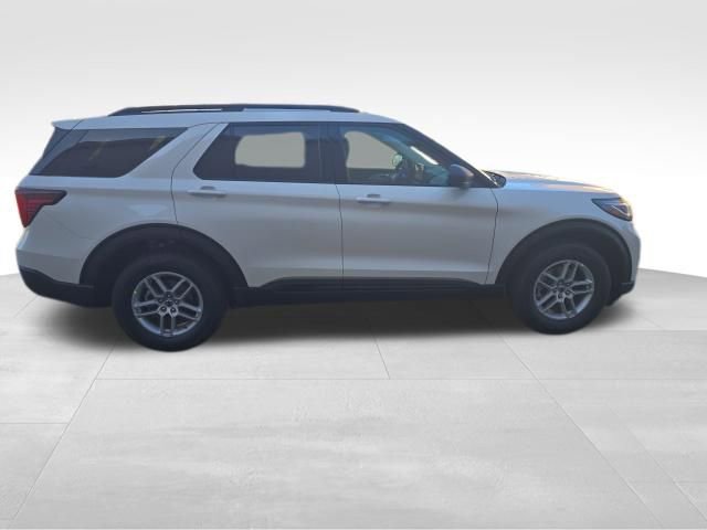 New 2026 Ford Explorer Active image 7