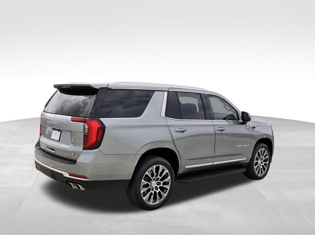 Used 2025 GMC Yukon Denali image 4