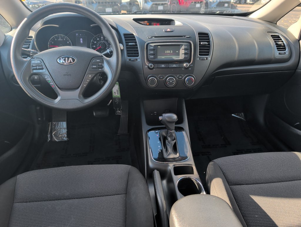 Used 2018 Kia Forte LX w/ LX Rear Camera Package FWD image 13