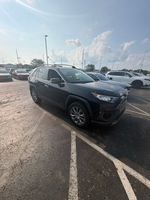 Used 2021 Toyota RAV4 Limited AWD/4WD image 8