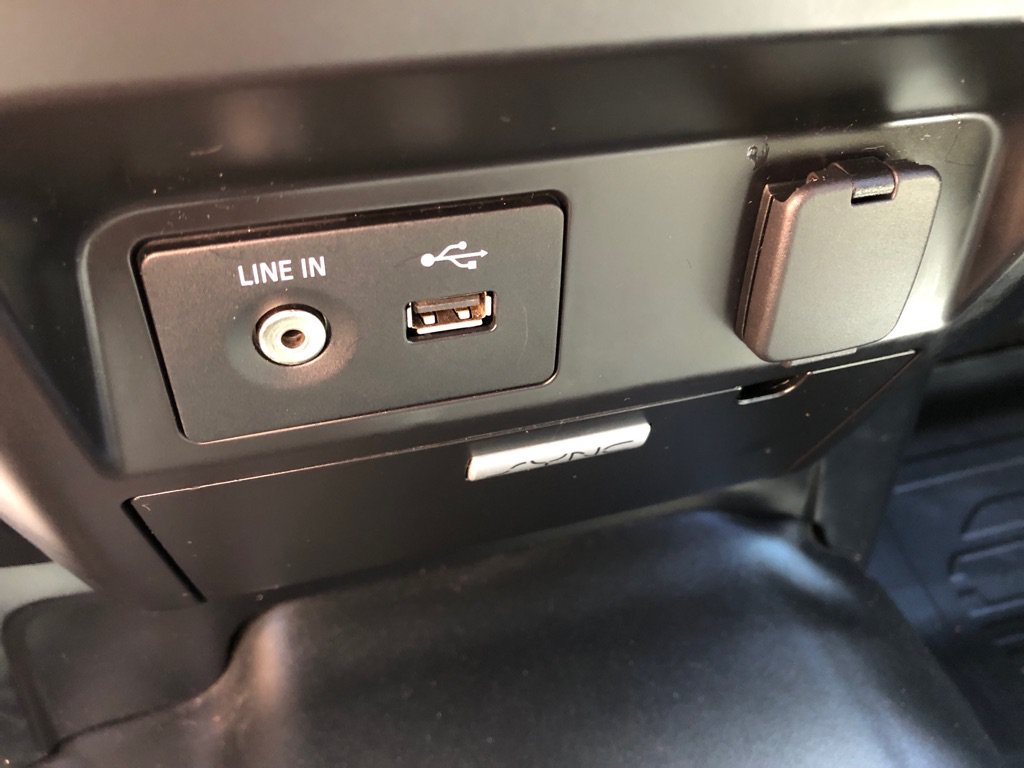 Used 2015 Ford F150 XL w/ Equipment Group 101A Mid AWD/4WD image 29