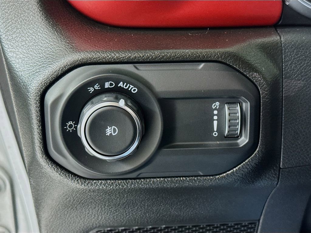 Used 2023 Jeep Wrangler Unlimited Rubicon w/ Cold Weather Group image 9