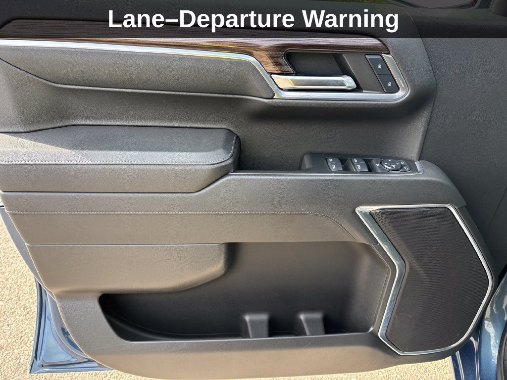 Used 2024 Chevrolet Silverado 1500 LT AWD/4WD image 13