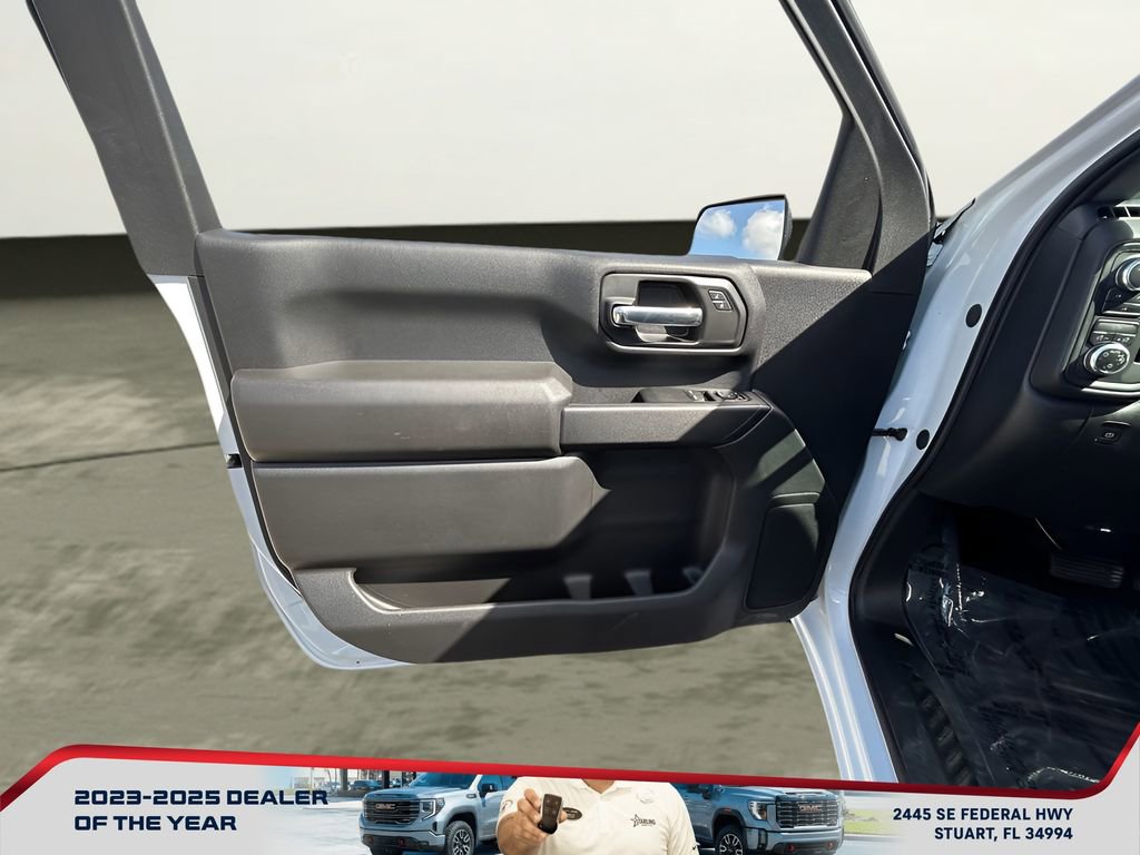 New 2025 GMC Sierra 2500 Pro image 16