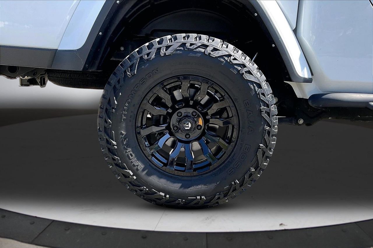 Certified 2022 Jeep Gladiator Sport image 36
