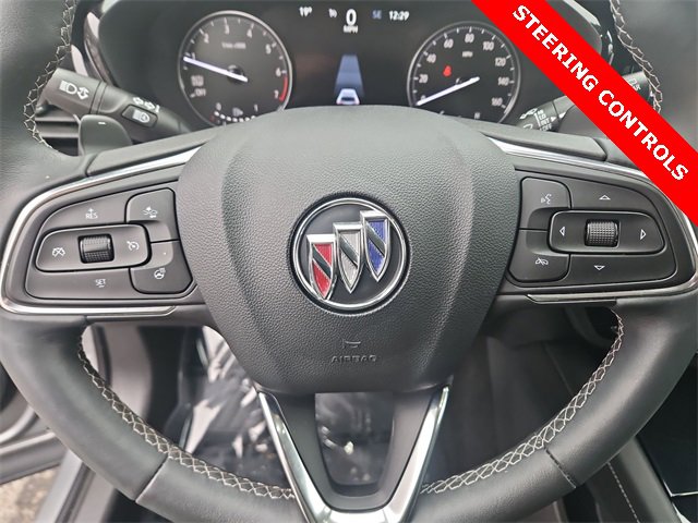 Certified 2023 Buick Envision Essence image 11