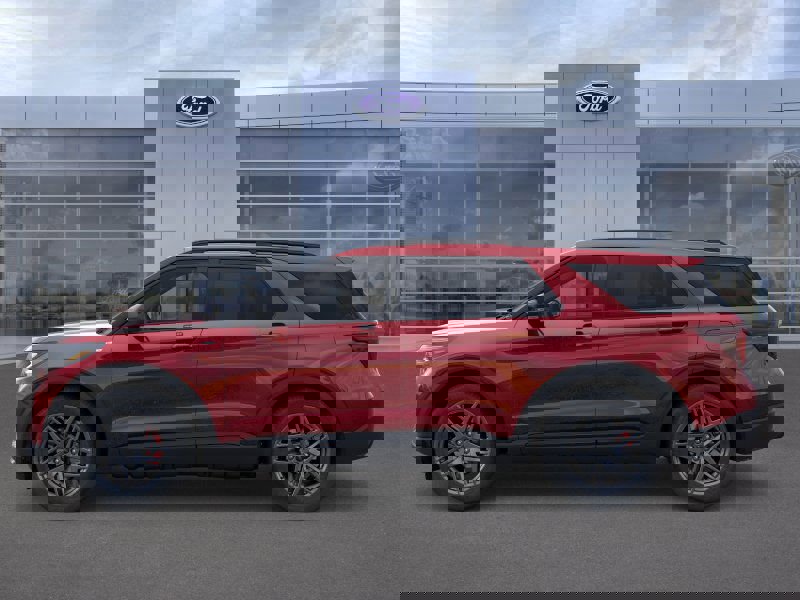 New 2026 Ford Explorer ST-Line w/ ST-Line Street Pack image 3