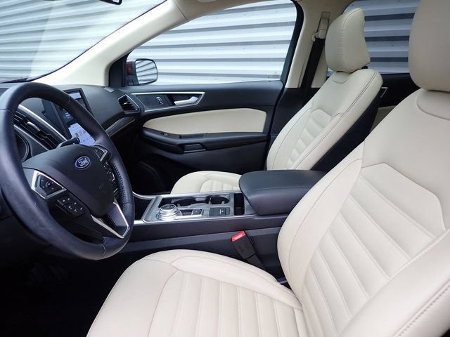 Used 2023 Ford Edge SEL w/ Convenience Package AWD/4WD image 16