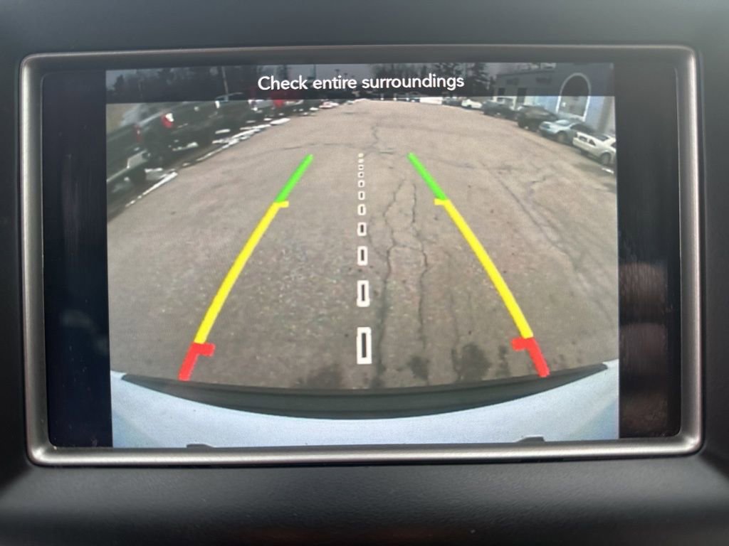 Used 2018 Jeep Grand Cherokee Laredo image 25