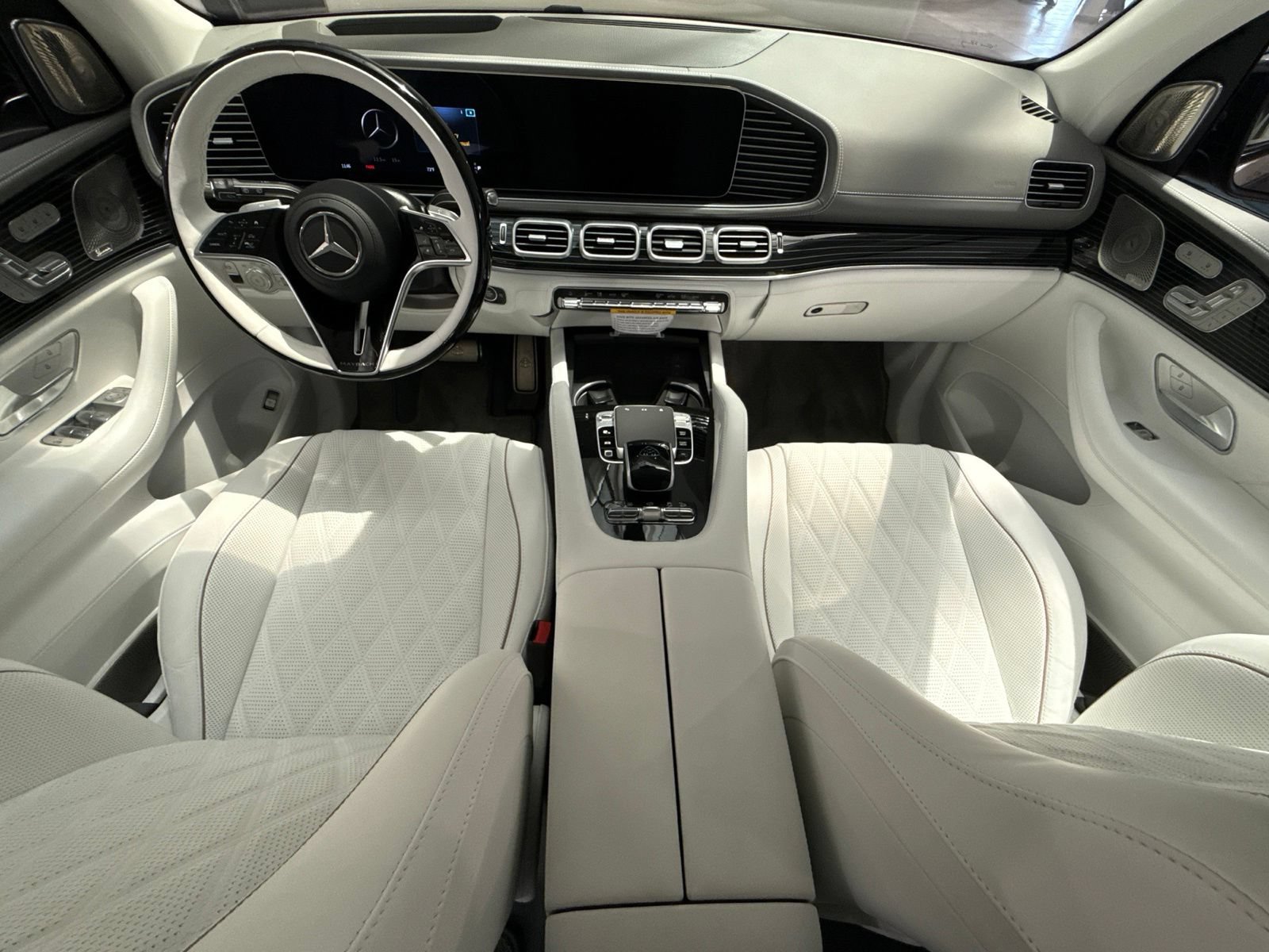 New 2026 Mercedes-Benz Maybach GLS 600 4MATIC image 19
