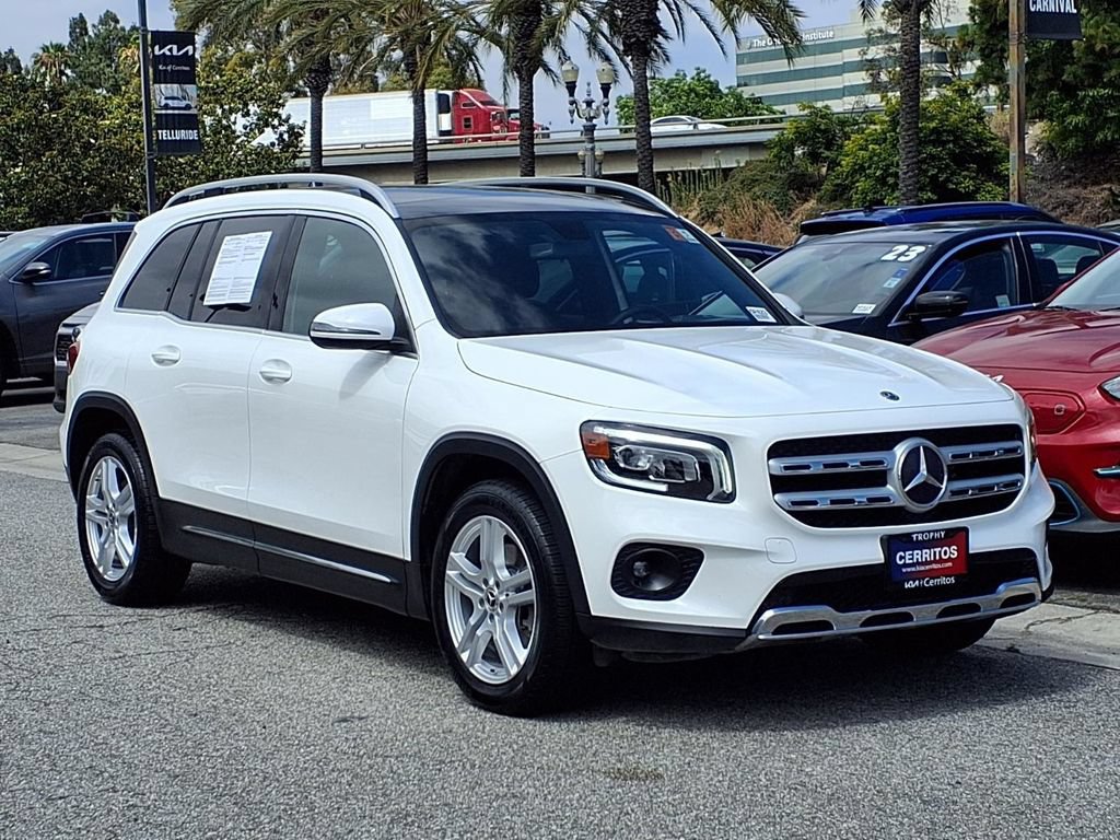 Used 2020 Mercedes-Benz GLB 250 4MATIC image 7