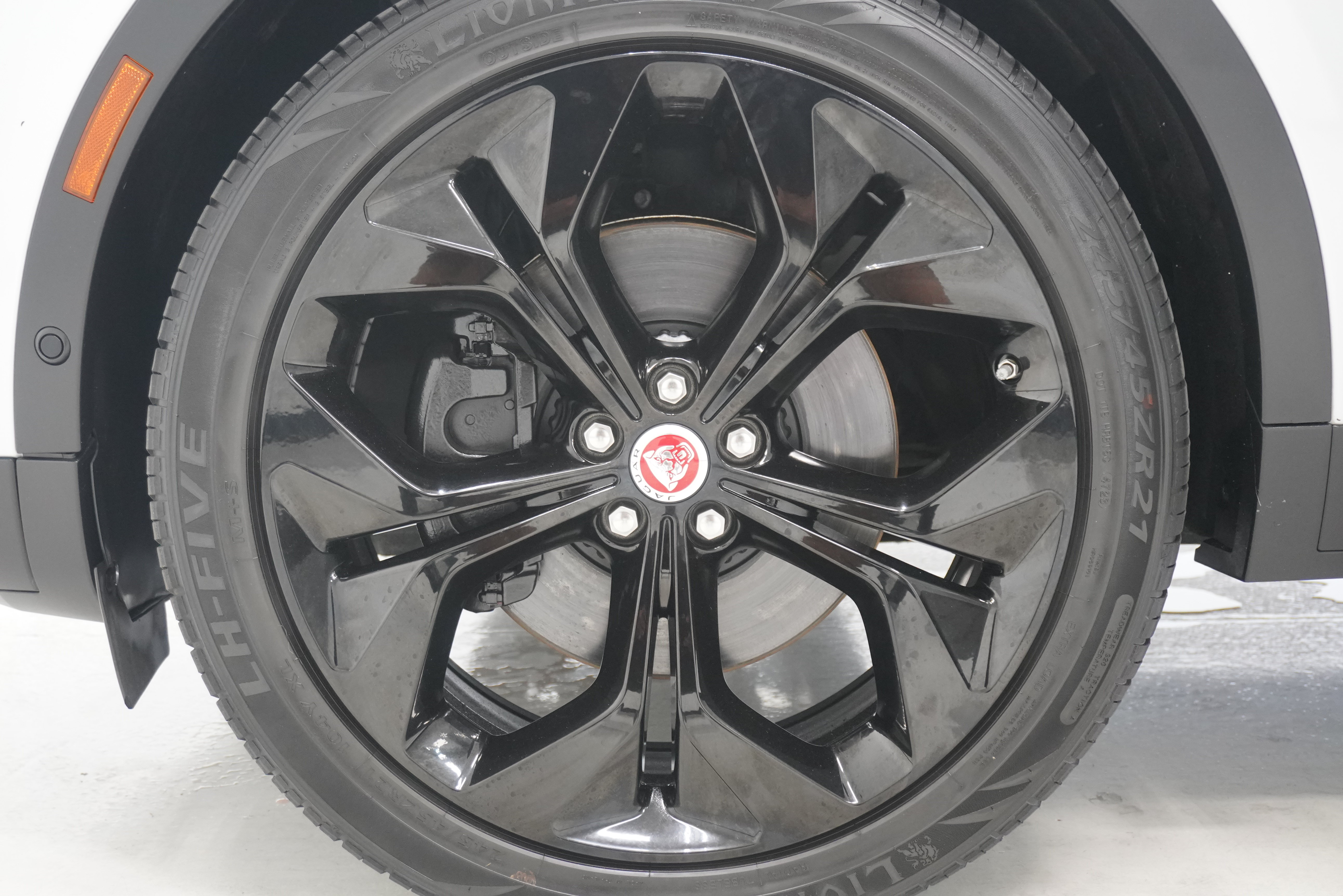 Used 2021 Jaguar E-PACE SE AWD/4WD image 31