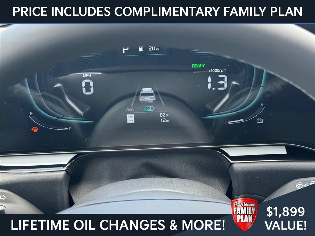New 2026 Kia Niro EX FWD image 16