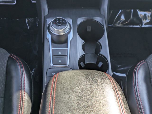 Used 2024 Ford Escape ST-Line w/ Cold Weather Package image 16