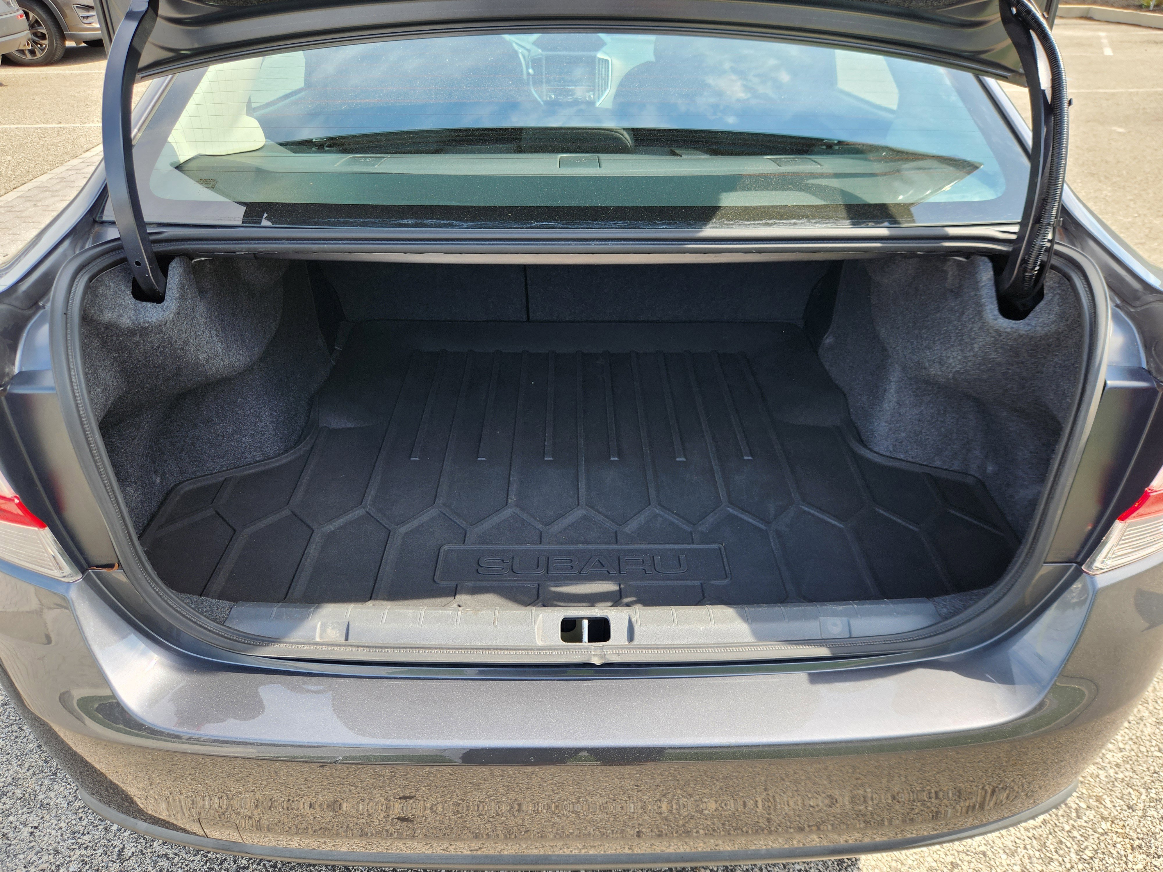 Used 2018 Subaru Impreza 2.0i image 18