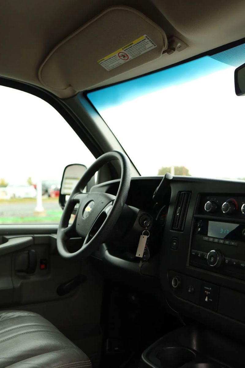 Used 2013 Chevrolet Express 2500 image 43