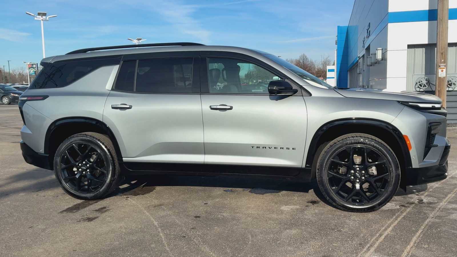 Certified 2024 Chevrolet Traverse RS image 9