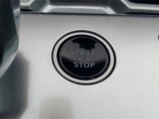 Certified 2023 Land Rover Range Rover SE image 27