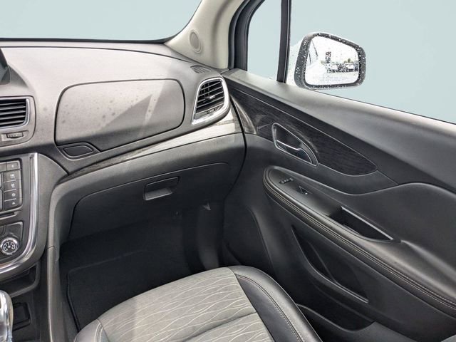 Used 2015 Buick Encore FWD image 16