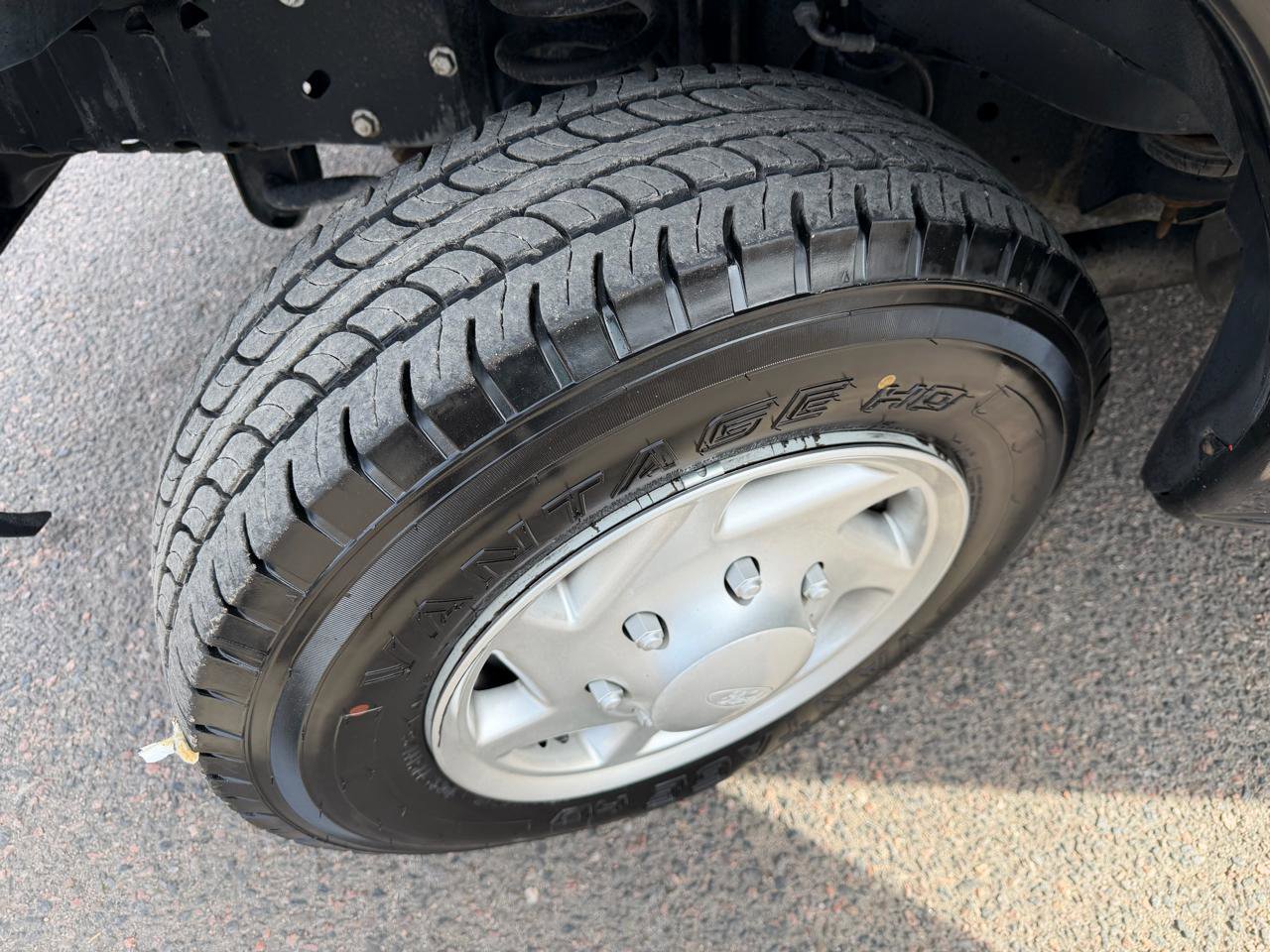 Used 2014 Ford E-150 and Econoline 150 w/ Power Group image 36