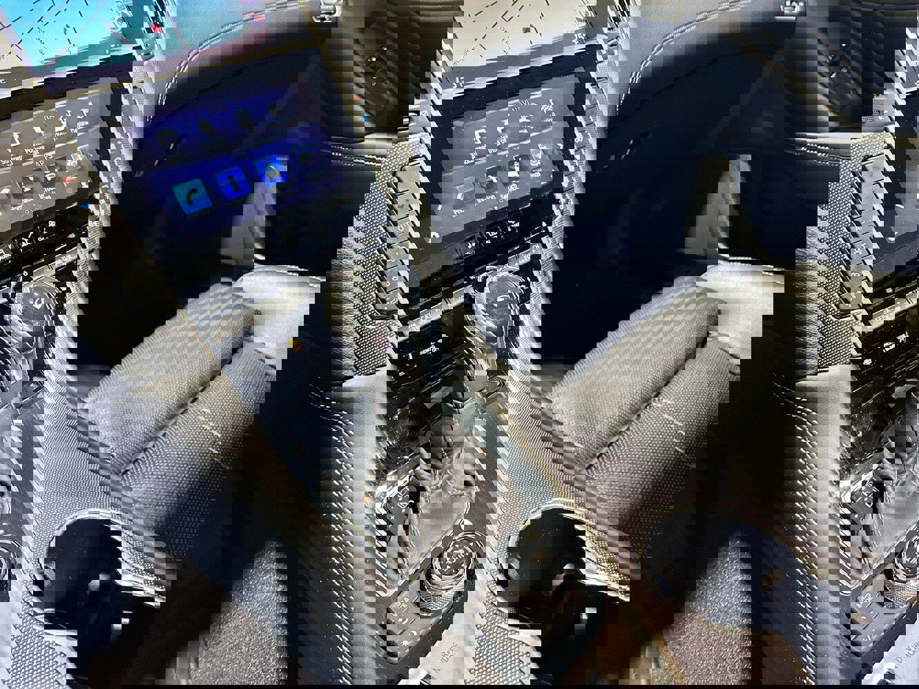 Used 2018 INFINITI Q50 Sport image 11