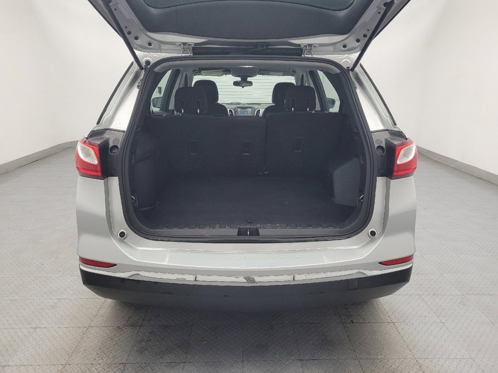 Used 2018 Chevrolet Equinox LS image 29