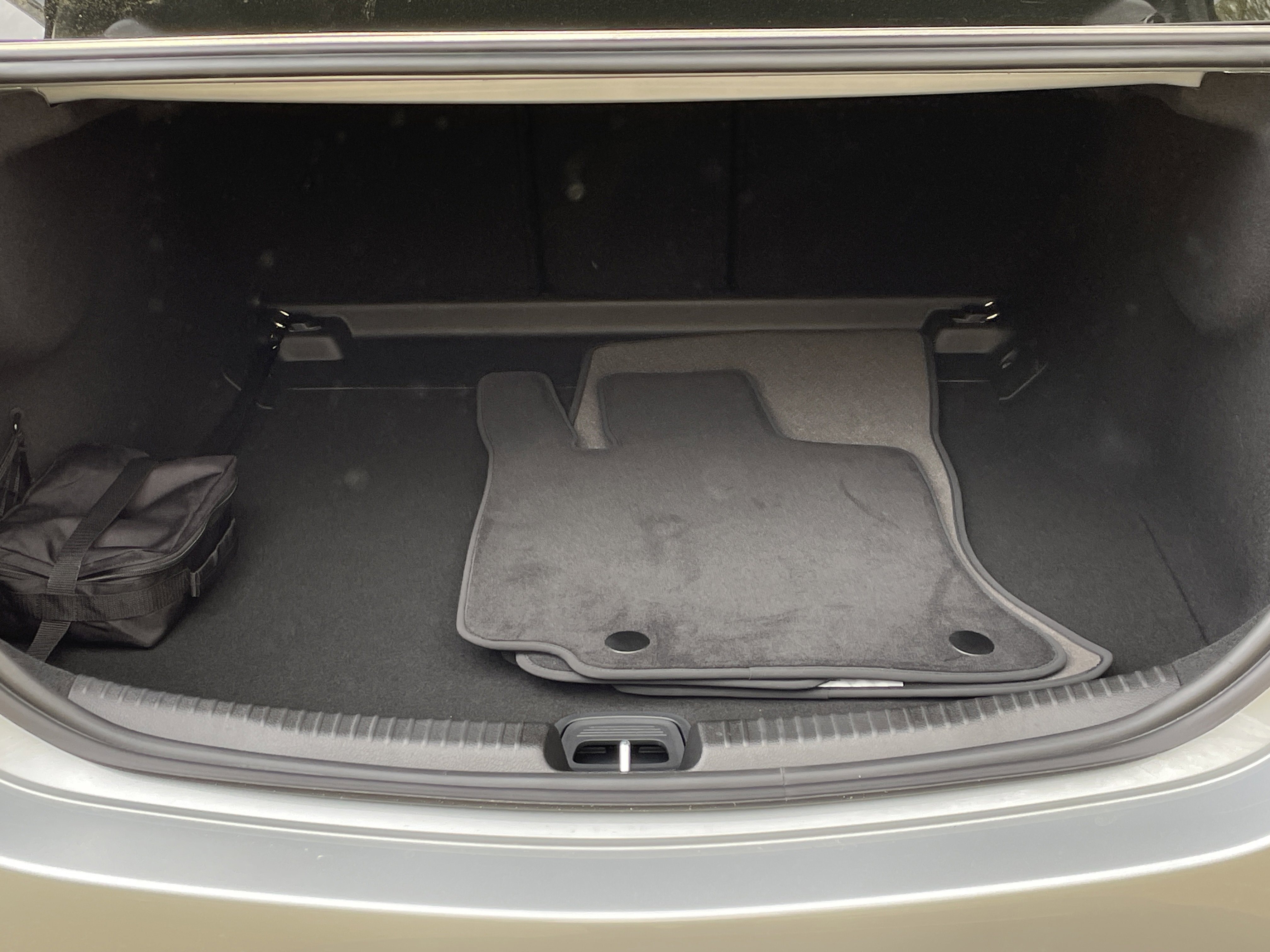 New 2026 Mercedes-Benz C 300 Sedan image 9