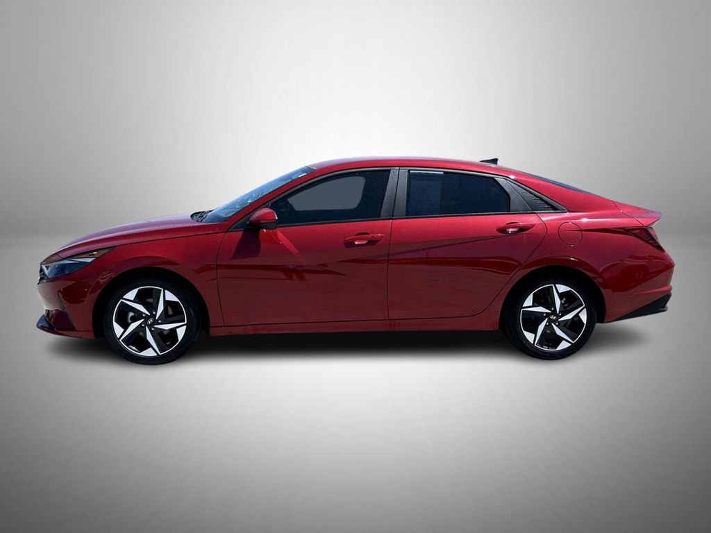 Used 2023 Hyundai Elantra SEL w/ Convenience Package FWD image 8