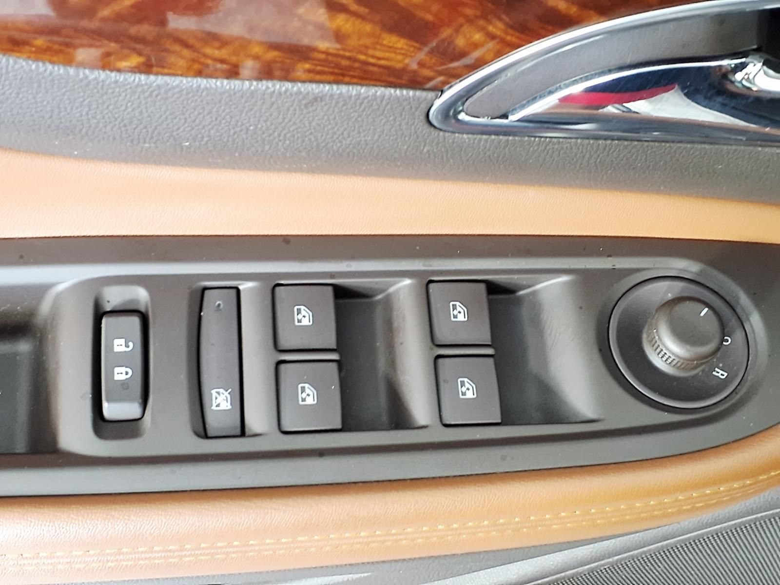 Used 2015 Buick Encore Premium FWD image 16