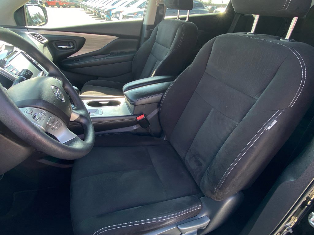 Used 2018 Nissan Murano S image 7