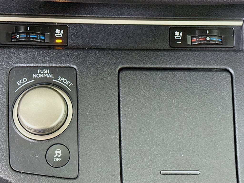 Used 2018 Lexus ES 350 w/ Premier Package FWD image 11