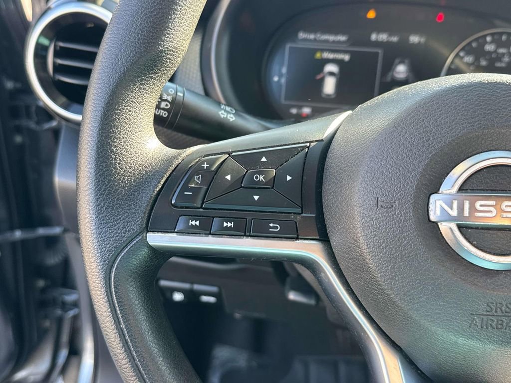 Used 2023 Nissan Kicks SV image 29