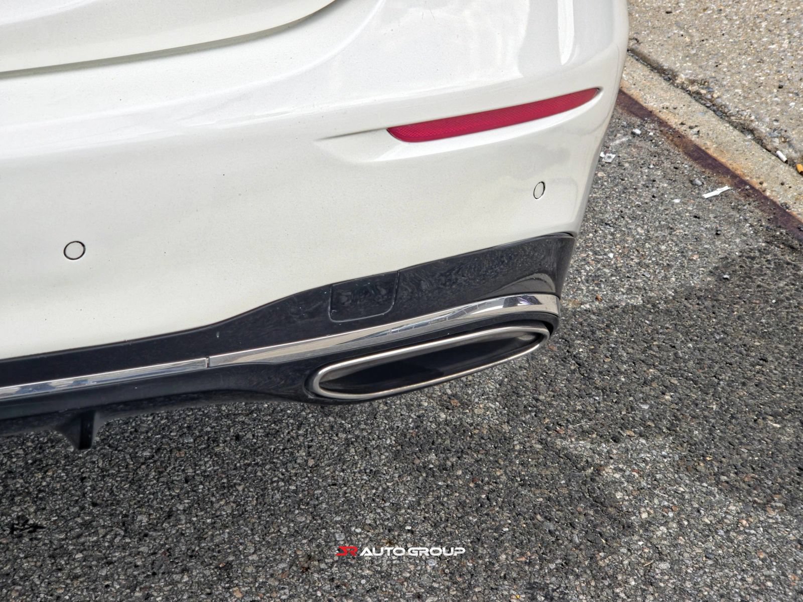 Used 2022 Mercedes-Benz S 500 4MATIC w/ AMG Line Package image 24