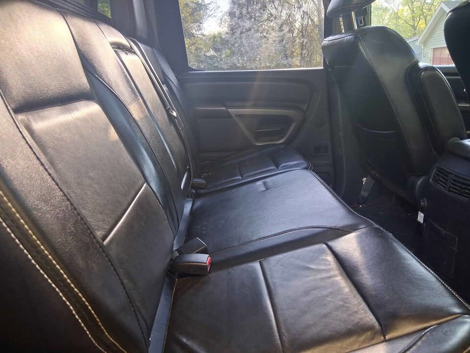 Used 2015 Nissan Titan PRO-4X w/ Pro-4x Luxury Package image 13