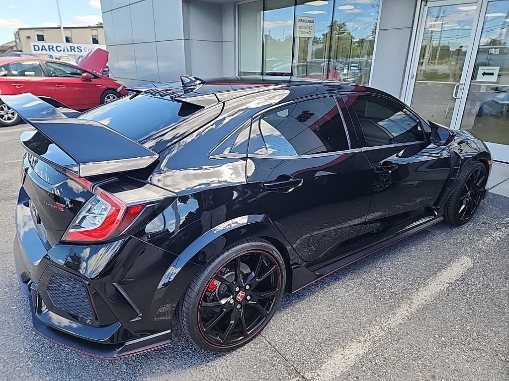 Used 2018 Honda Civic Type R image 4