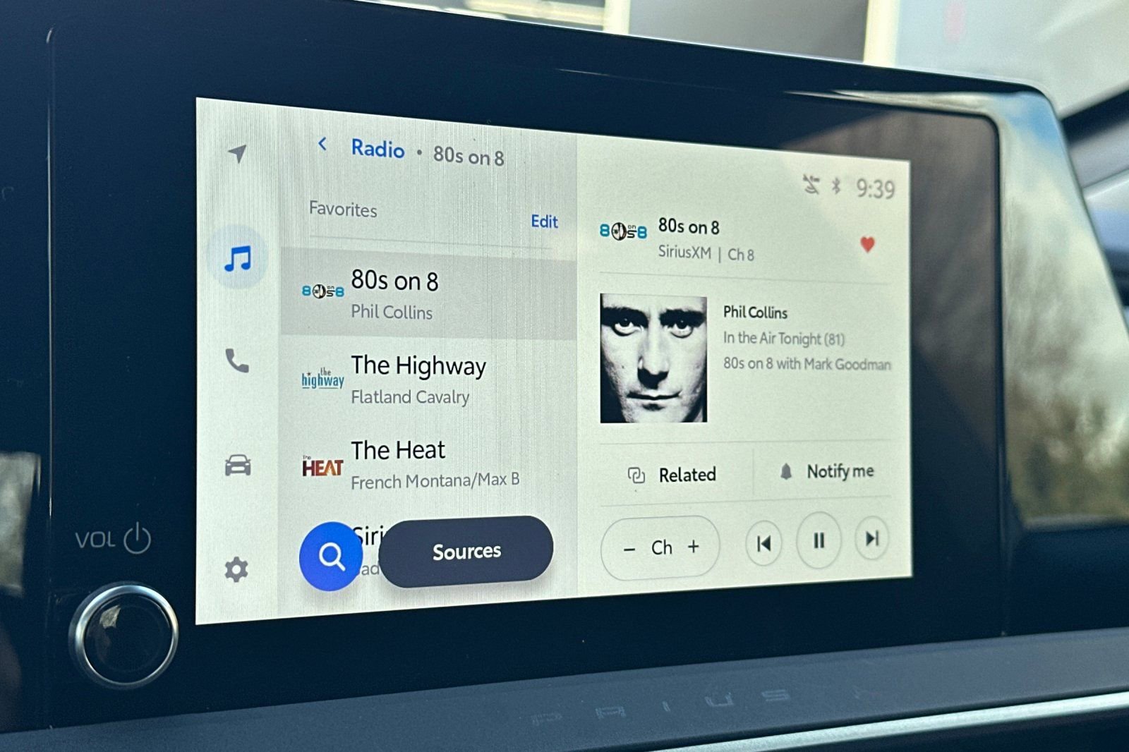Used 2026 Toyota Prius Plug-In Hybrid image 19