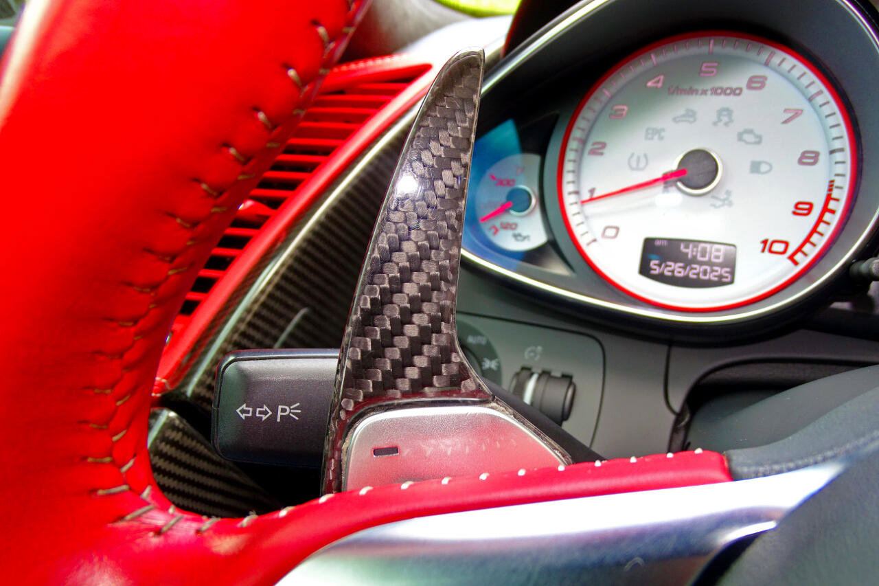 Used 2012 Audi R8 V10 image 27