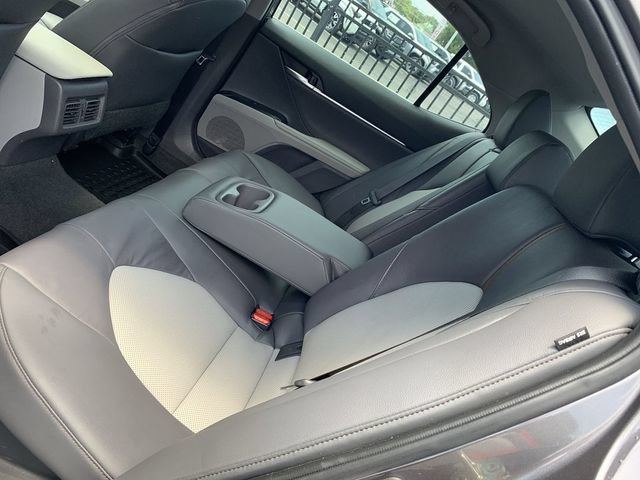 Certified 2020 Toyota Camry XLE w/ Sunroof Package FWD image 10