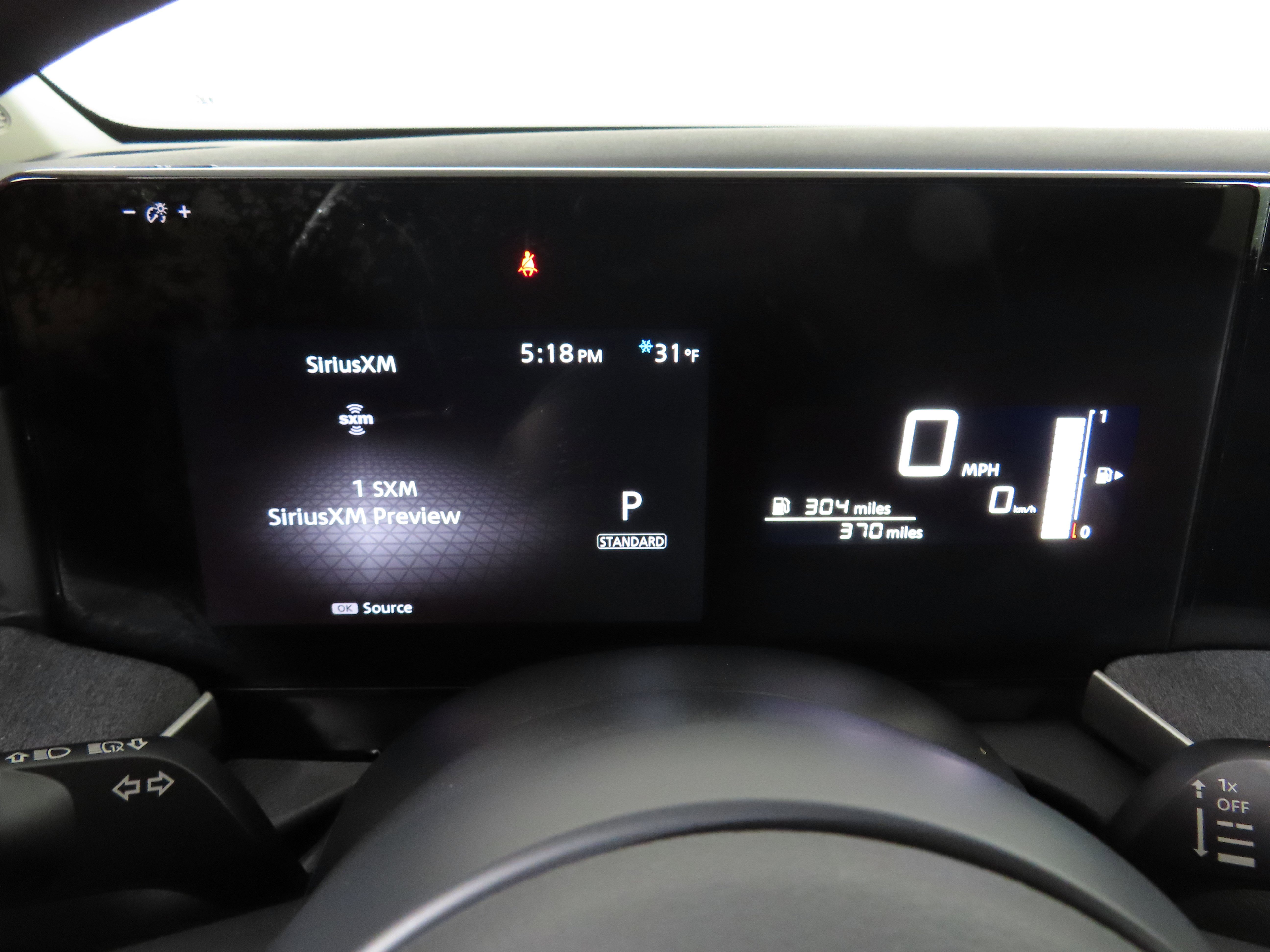 Certified 2025 Nissan Kicks SV w/ Charging Package image 27