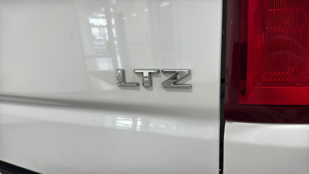 Used 2024 Chevrolet Silverado 1500 LTZ image 14