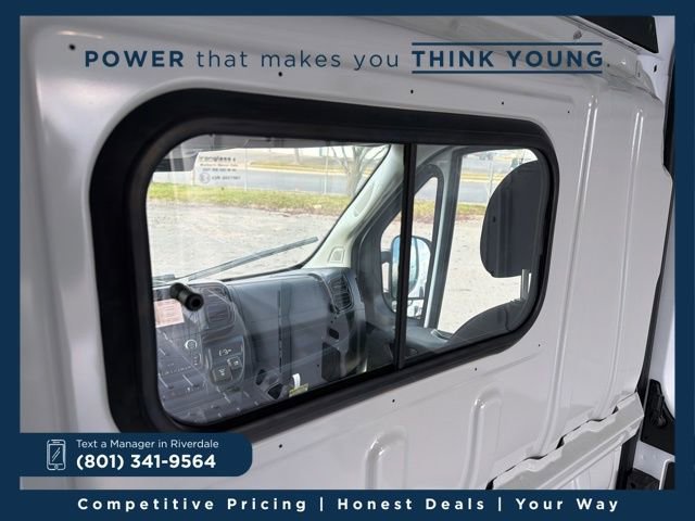 New 2026 RAM ProMaster 2500 w/ Convenience Group image 15