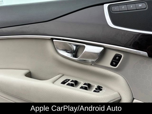 Used 2019 Volvo XC90 T6 Momentum w/ Protection Package Premier image 14