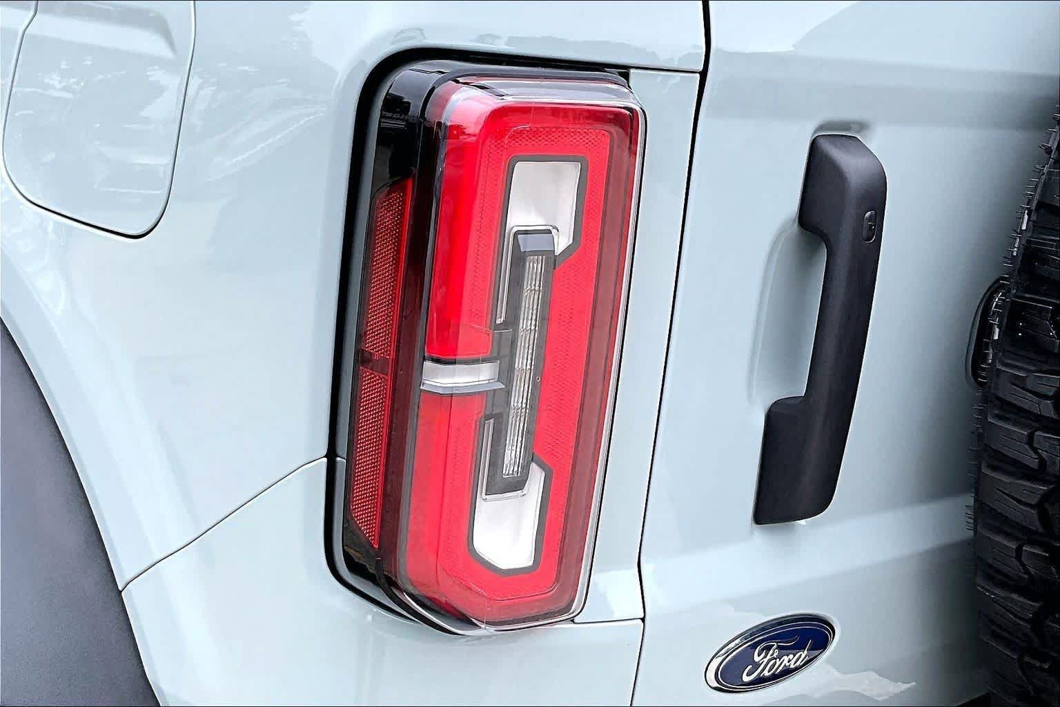 Used 2023 Ford Bronco Wildtrak AWD/4WD image 29