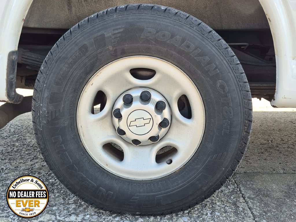 Used 2015 Chevrolet Express 3500 Extended RWD image 22