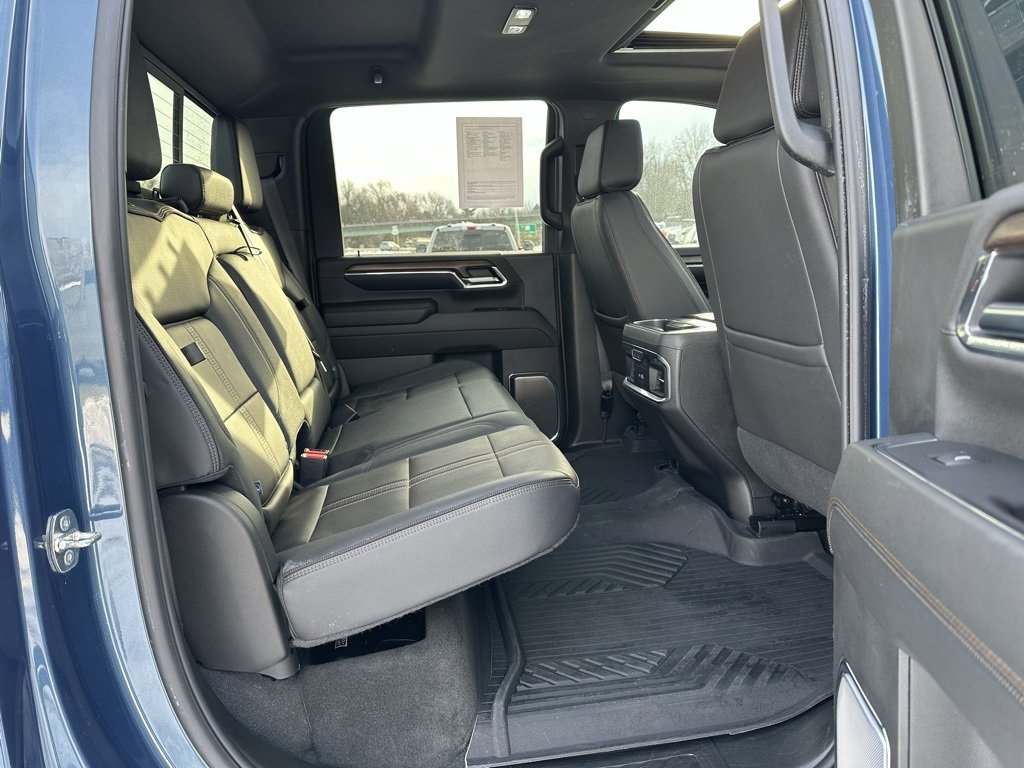 Used 2024 Chevrolet Silverado 2500 High Country image 14