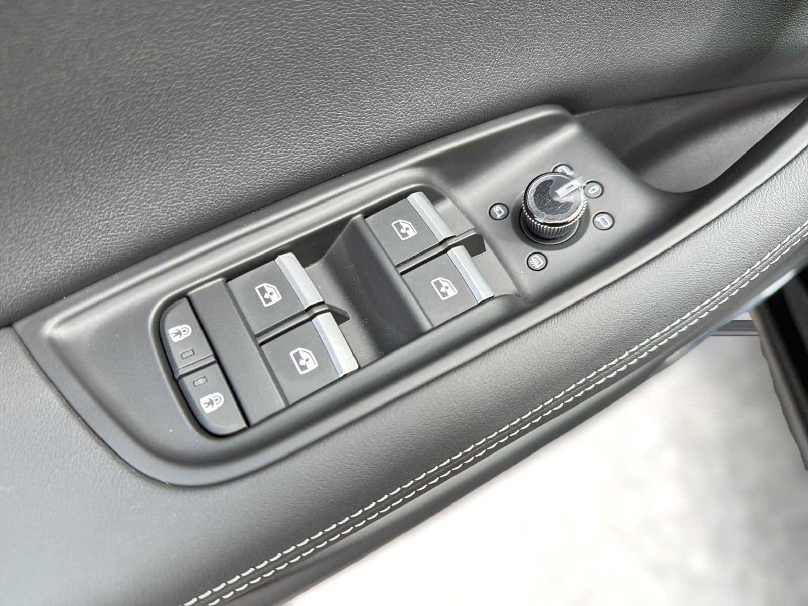 New 2026 Audi Q8 Premium Plus AWD/4WD image 21