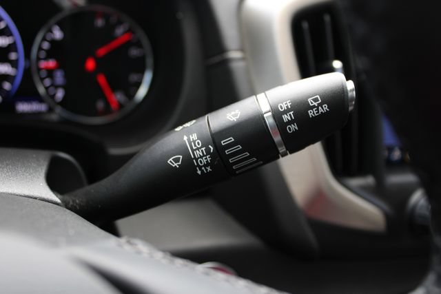Used 2023 GMC Terrain Denali w/ Denali Premium Package AWD/4WD image 12